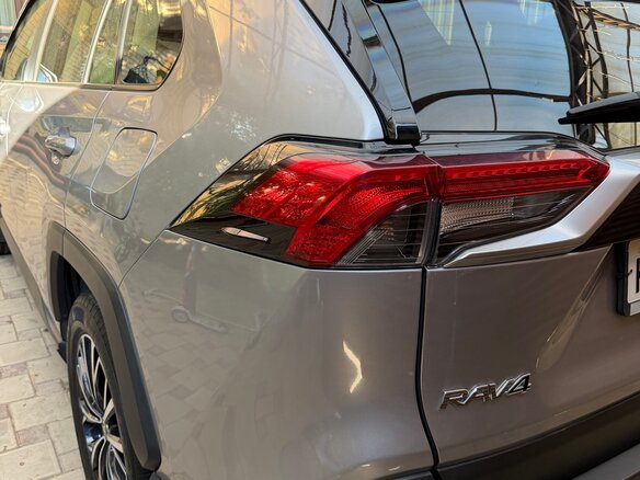 2019 Toyota RAV4 V (XA50), серый, 3000050 рублей - вид 15