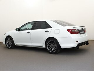 2014 Toyota Camry VII (XV50), белый, 2399000 рублей, вид 2