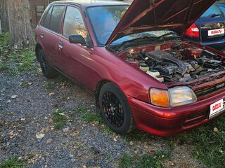 1991 Toyota Starlet 16V IV (P80), красный, 299999 рублей, вид 2