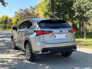 2022 Lexus NX 200 II, серебристый, 3033000 рублей, вид 4