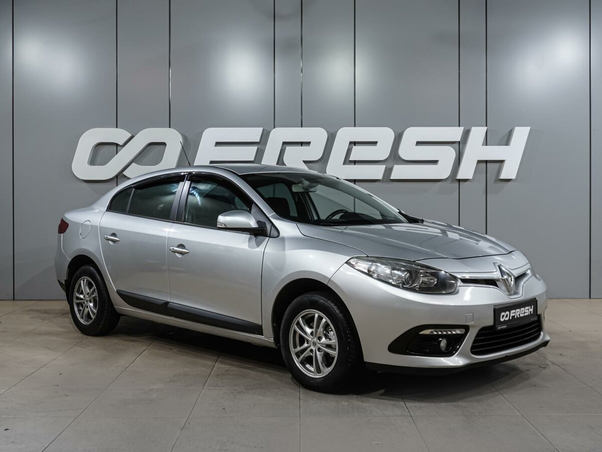 Открыть фотографии: Renault Fluence I Рестайлинг