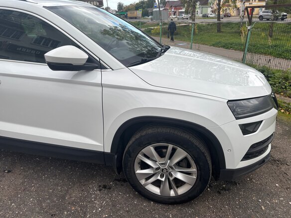 2019 Skoda Karoq I, белый, 1700000 рублей - вид 4