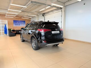 2017 Toyota RAV4 IV (XA40) Рестайлинг, чёрный, 2749900 рублей, вид 4