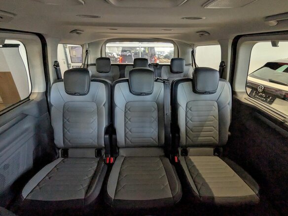 2025 Volkswagen Caravelle T7, чёрный, 10490000 рублей - вид 25