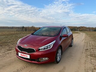 2014 Kia Ceed II, красный, 1100000 рублей, вид 1