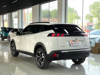 2023 Peugeot 2008 II, белый, 1550000 рублей, вид 3