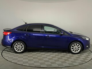 2017 Ford Focus III Рестайлинг, синий, 1050000 рублей, вид 5