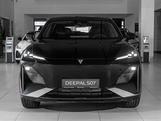 2025 Changan Deepal S07 31.73 kWh I, чёрный, 5289900 рублей, вид 2