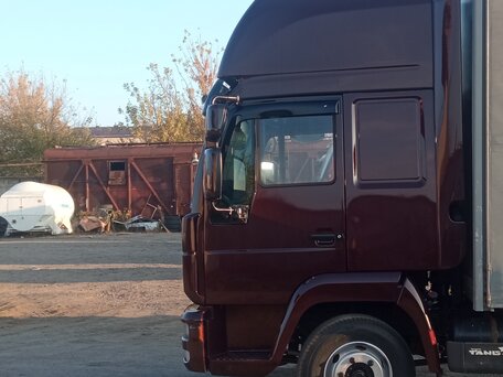 2003 MAN LE/L 2000, красный, 2400000 рублей, вид 4