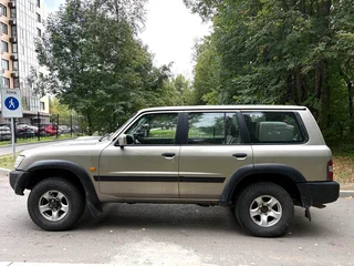 2002 Nissan Patrol V (Y61), бежевый, 1400000 рублей, вид 5