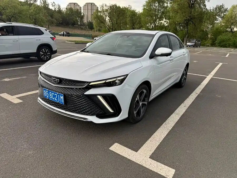 Открыть фотографии: Geely Emgrand II