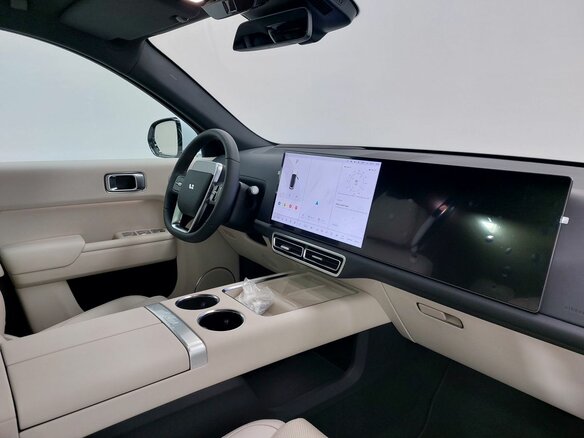 2026 Li Auto (Lixiang) L7 52.3 kWh I Рестайлинг, чёрный, 10690000 рублей - вид 33