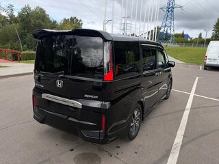 2016 Honda Stepwgn Spada V, чёрный, 1750000 рублей, вид 3