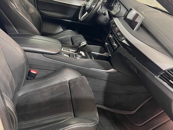 2015 BMW X6 30d II (F16), белый, 3990000 рублей - вид 7