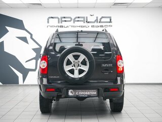 2014 Chevrolet Niva I Рестайлинг, коричневый, 529000 рублей, вид 4