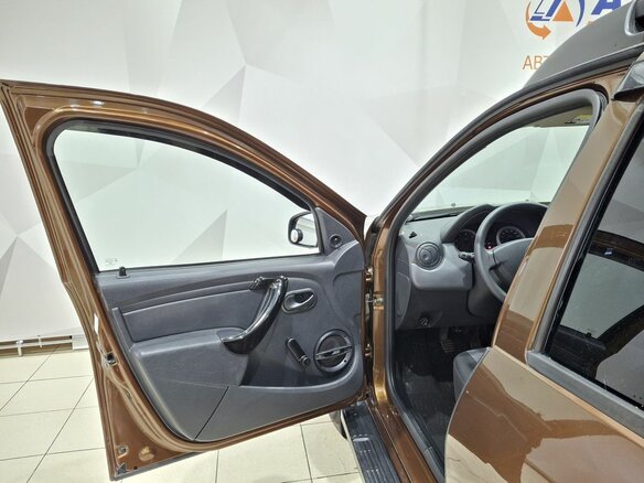 2013 Renault Duster I, коричневый, 890000 рублей - вид 22