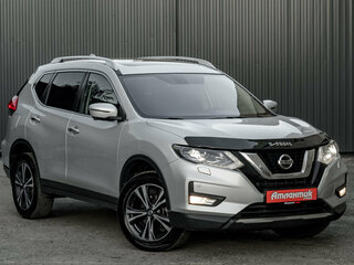 2018 Nissan X-Trail III Рестайлинг, серебристый, 1980000 рублей, вид 3