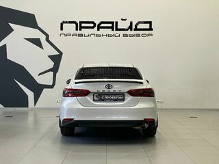 2021 Toyota Camry VIII (XV70) Рестайлинг, белый, 3149900 рублей, вид 5