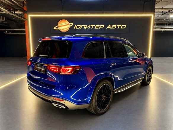 2020 Mercedes-Benz GLS 450 II (X167), синий, 7499000 рублей - вид 3