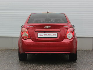 2012 Chevrolet Aveo II, красный, 499000 рублей, вид 4