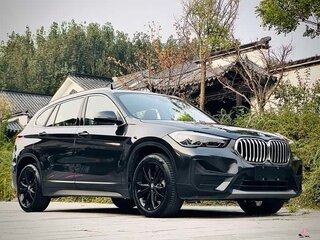 2022 BMW X1 Long 20Li sDrive II (F48) Рестайлинг, чёрный, 2200099 рублей, вид 3
