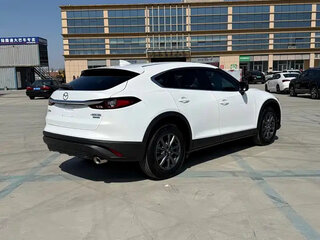 2023 Mazda CX-4 I Рестайлинг, белый, 2491016 рублей, вид 5