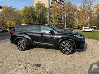 2026 Toyota Highlander IV (XU70), чёрный, 5350000 рублей, вид 3