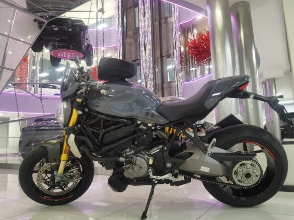 2018 Ducati Monster 1200, серый, 1250000 рублей - вид 29