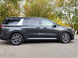 2021 Kia Carnival IV, серый, 3350000 рублей, вид 4