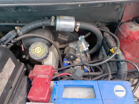 2009 Nissan Note I Рестайлинг, красный, 450000 рублей - вид 21
