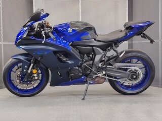 2022 Yamaha YZF-R7, синий, 799000 рублей, вид 5