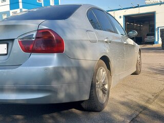 2006 BMW 3 серии 325i V (E90/E91/E92/E93), серебристый, 740000 рублей, вид 3