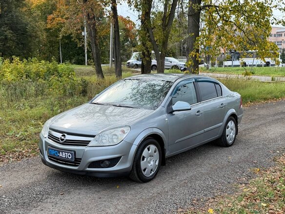 2010 Opel Astra H Рестайлинг, серый - вид 3