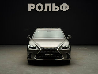 2025 Lexus ES 200 VII Рестайлинг 2, серый, 6150000 рублей, вид 2