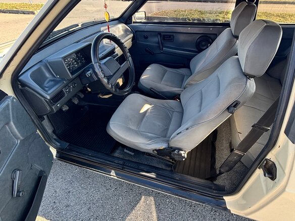1991 Lada (ВАЗ) 2108 21086, бежевый, 430000 рублей - вид 9