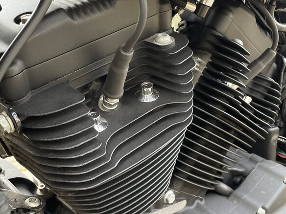 2020 Harley-Davidson Sportster 1200, чёрный, 1200000 рублей - вид 18