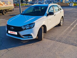 2020 Lada (ВАЗ) Vesta SW I, белый, 950000 рублей, вид 1