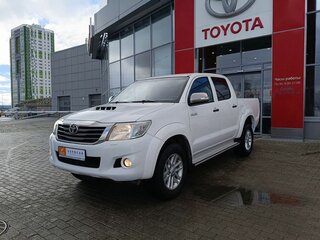 2013 Toyota Hilux VII Рестайлинг, белый, 2700000 рублей, вид 1