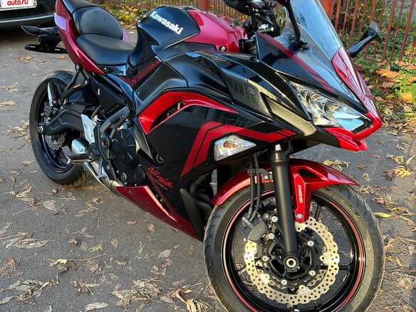 2021 Kawasaki ER-6F (Ninja 650R), красный, 825000 рублей - вид 5