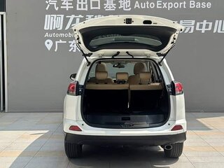 2019 Toyota RAV4 V (XA50), белый, 1988000 рублей, вид 4