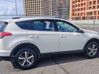 2018 Toyota RAV4 IV (XA40) Рестайлинг, белый, 1910000 рублей, вид 3