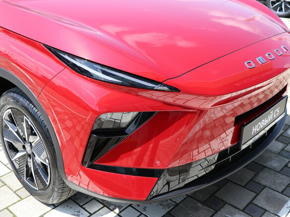 2026 Omoda C5 II, красный - вид 6