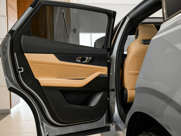 2024 Changan UNI-K, синий, 4699900 рублей - вид 31