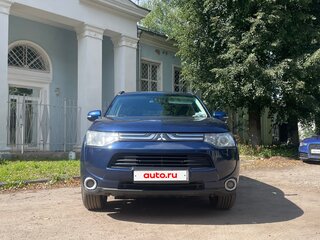 2014 Mitsubishi Outlander III, синий, 1300000 рублей, вид 1