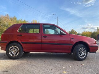 1993 Volkswagen Golf III, пурпурный, 320000 рублей, вид 4