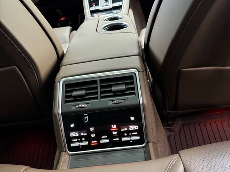 2023 Porsche Panamera 4S E-Hybrid II Рестайлинг, серый, 12900000 рублей, вид 4