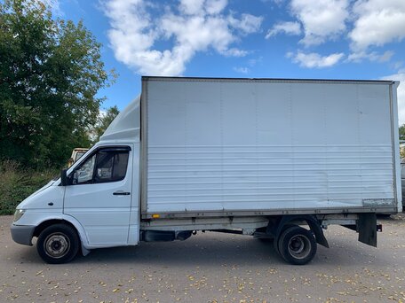 2000 Mercedes-Benz Sprinter, белый, 1450000 рублей, вид 4