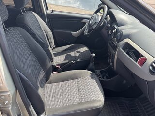 2011 Renault Sandero I, бежевый, 470000 рублей, вид 5
