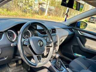 2018 Skoda Octavia III (A7) Рестайлинг, синий, 1700000 рублей, вид 4