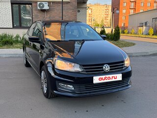 2015 Volkswagen Polo V Рестайлинг, чёрный, 890000 рублей, вид 5